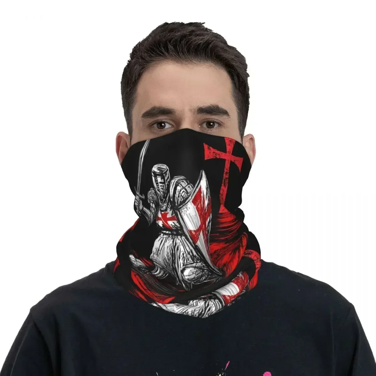 Templar Shield Cross Knights Templar Bandana Neck Gaiter Printed Magic Scarf Warm Headwear Cycling for Men Women Adult Washable