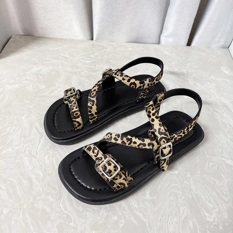 

Dave&di Minimalist Women's Shoes Retro Leopard Print Strap Flat Sandals Sponge Cake Thick Sole Buckle Flat Beach Sandals Summer