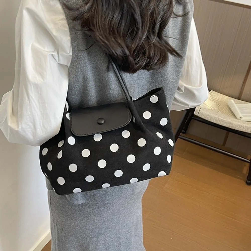 Large Capacity Polka Dot Underarm Bag Folded Style Flip Cover Closure Single Shoulder Handbag Lightweight French Bread Bag