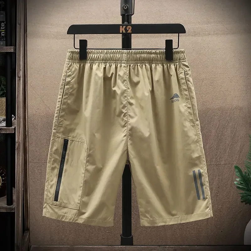 

Man Walking Shorts Striped Print Versatile Knee Shorts Three Colors Available Quick Dry Elastic Casual Workout 5-point Pants