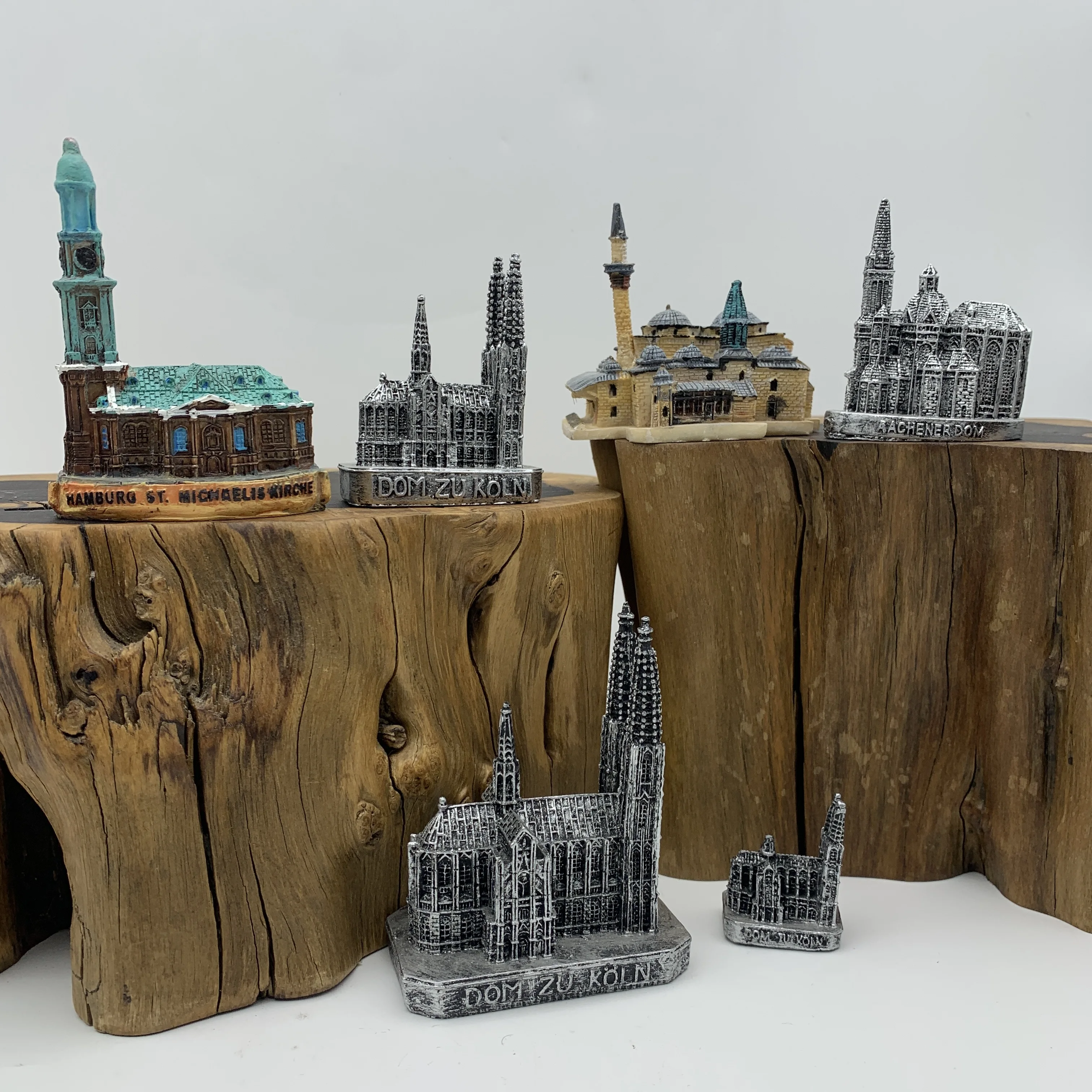 

Germany Koln Dom / Aachener Dom Turkey Mevlana Konya Desk Sculpture DIY Sand Table Decoration