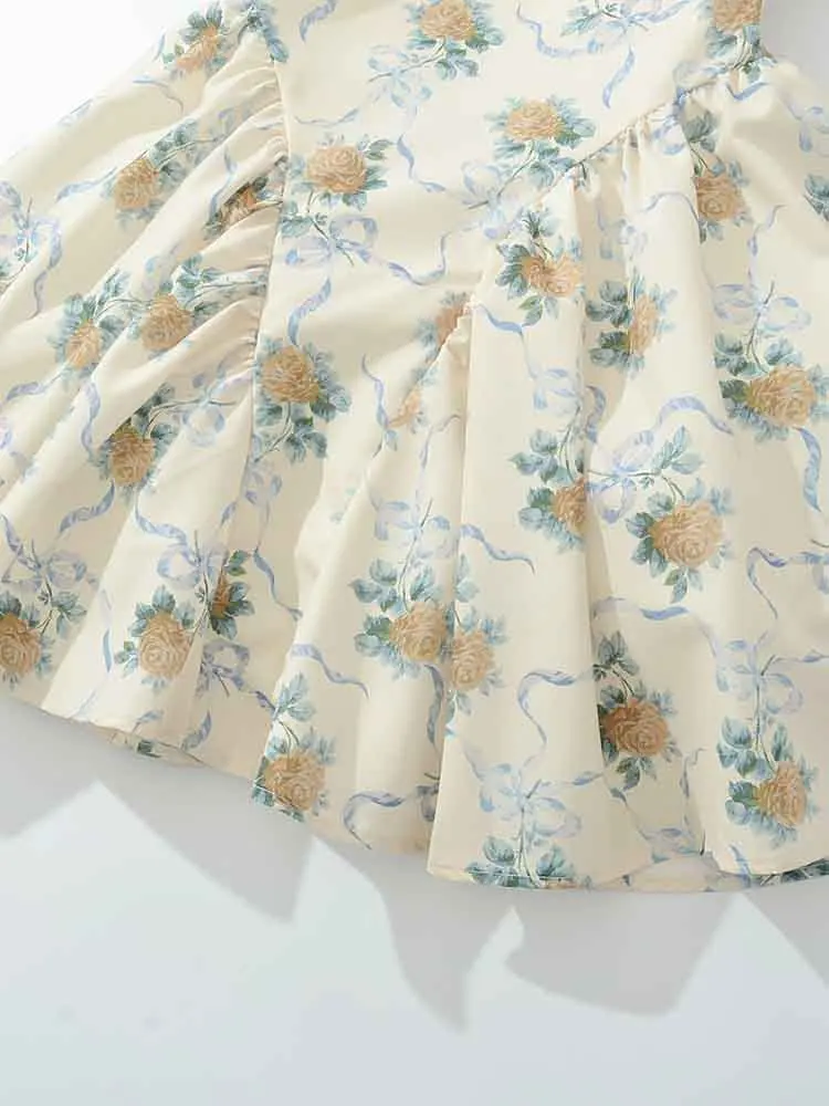 الملابس النسائية الجديدة على الطراز الأوروبي عصرية ومتعددة الاستخدامات وبسيطة. فستان دانتيل شبكي مطبوع بأكمام قصيرة