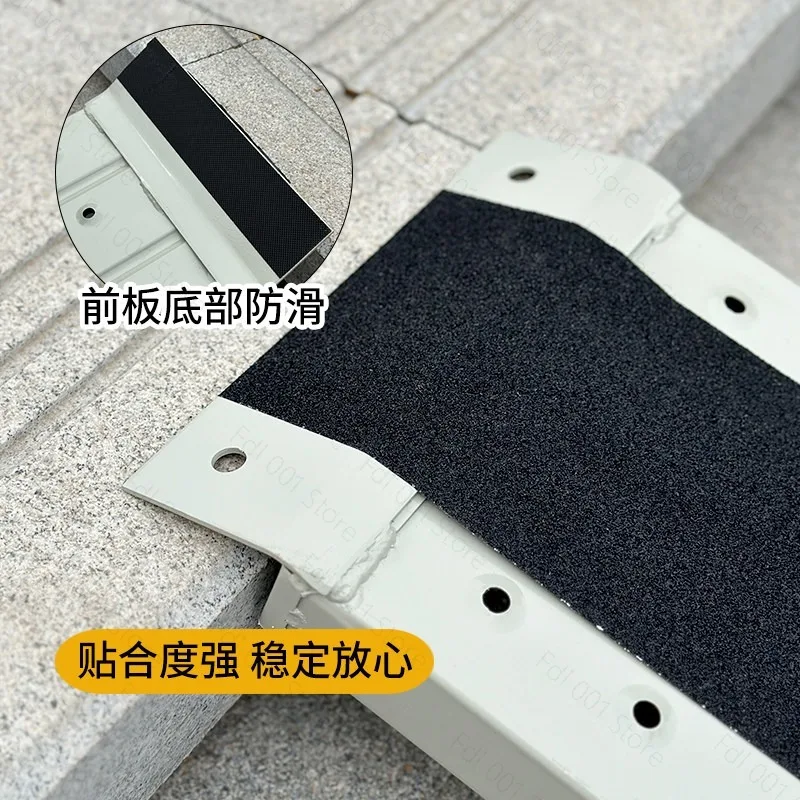 Installation-free foldable ramp board, suitable for electric vehicles climbing stairs and barrier-free ramp devices