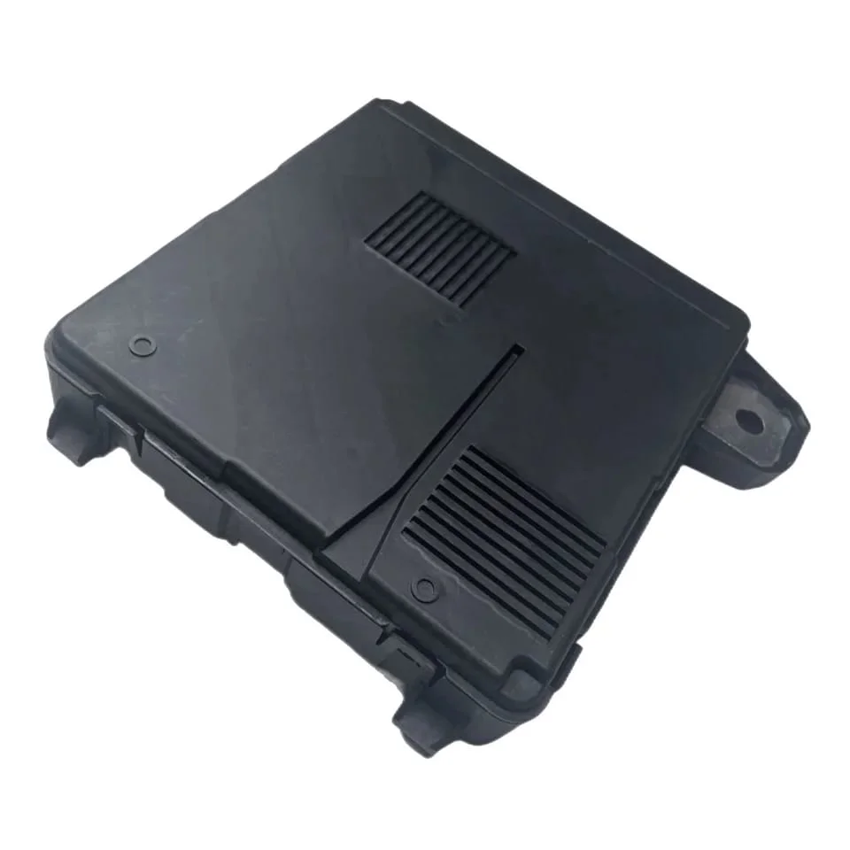 8200306033 Engine Fuse Box For Renault Megane II Scenic Auto Parts 8200306032 5118399300 8200262385