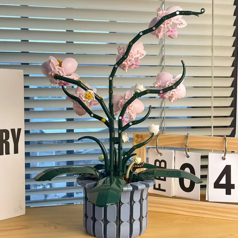 Pink Orchid Building Blocks, Elegant Phalaenopsis Orchids Symbolize the Arrival of Happiness, Creating a Stunning Floral Scene to Decorate Your World. Placed at Home, They Not Only Are Aesthetically Pleasing, but Also Express Love and Enhance Relationships.