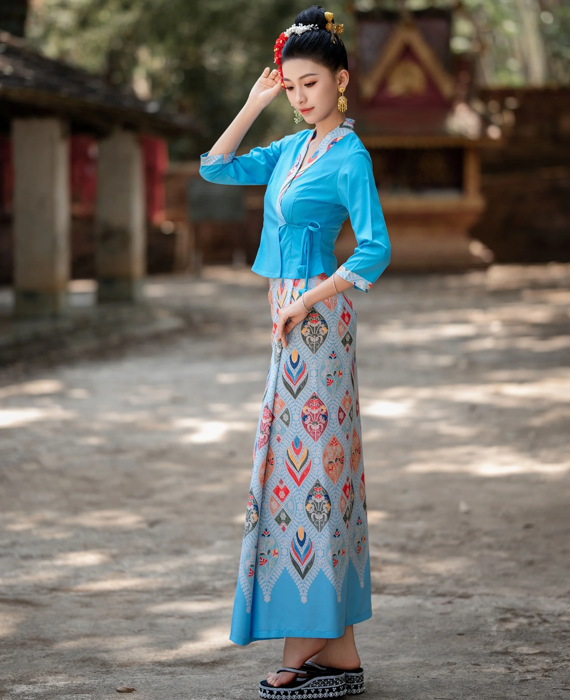 

Этнический костюм из 2 предметов, Южный Восток, Азия, Таиланд, Мьянма, Лаос, национальные топы Dai + юбка-труба, женская одежда, традиционное платье CT042