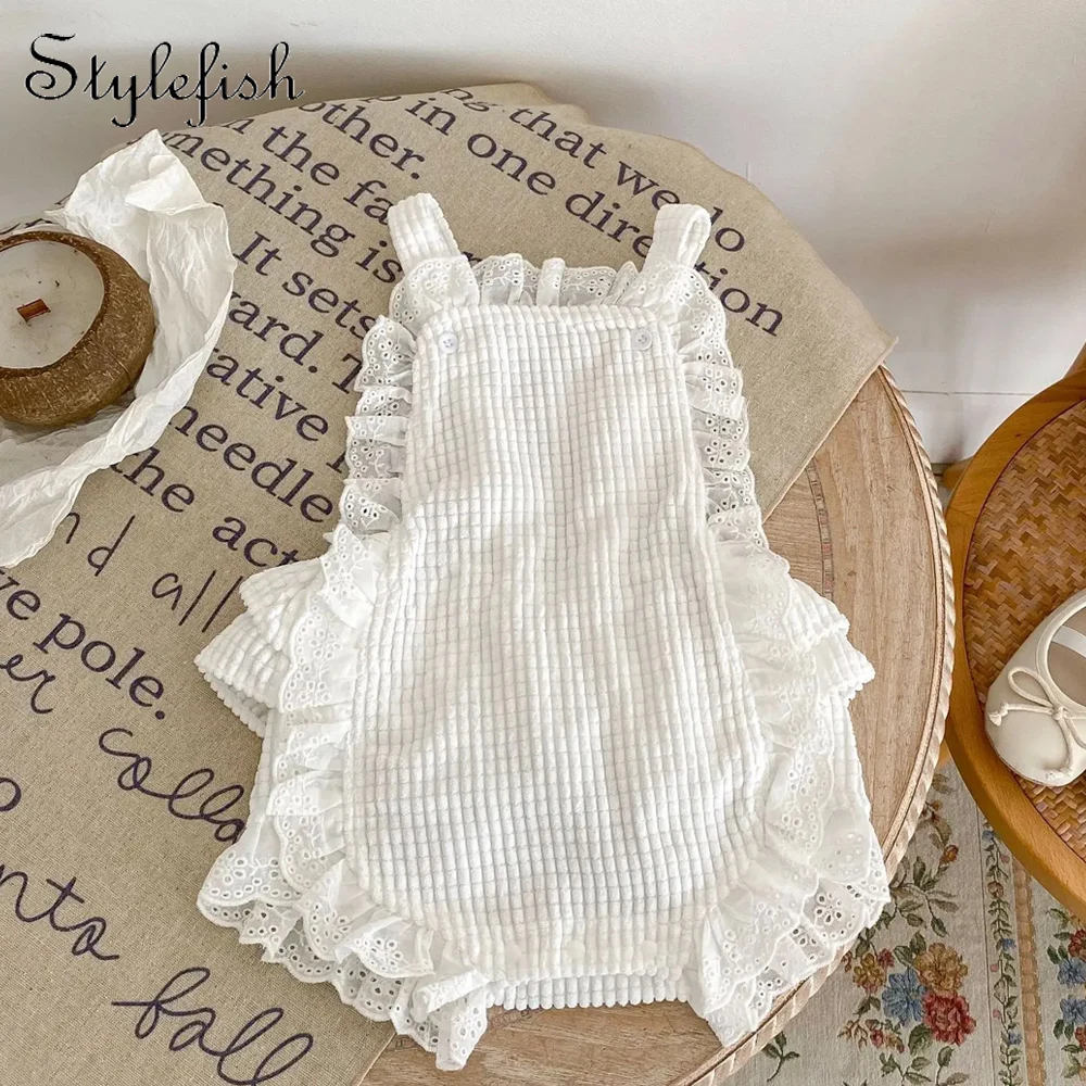 INS Spring and Autumn New Product Baby Girl Trend Versatile Pure White Corduroy Lace Edge Exquisite Strap Jumpsuit