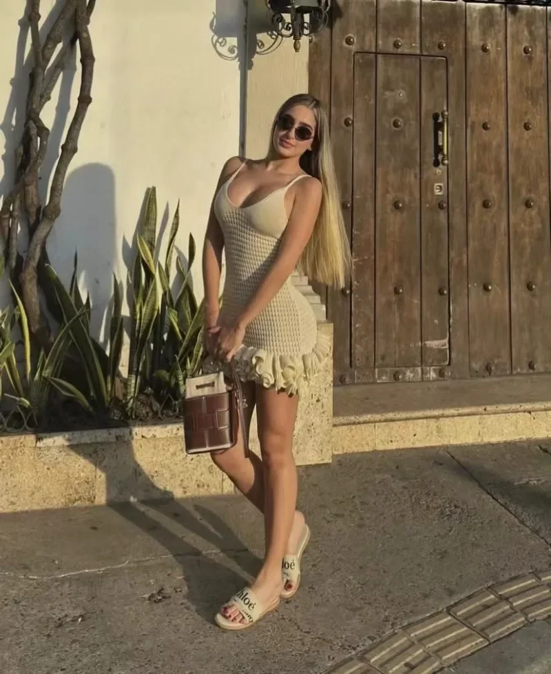 

3D Flowers Ruffles Knitted Mini Beach Dress Women Sexy V-neck Spaghetti Straps Backless Bodycon Vacation Beach Cover Ups Vestido