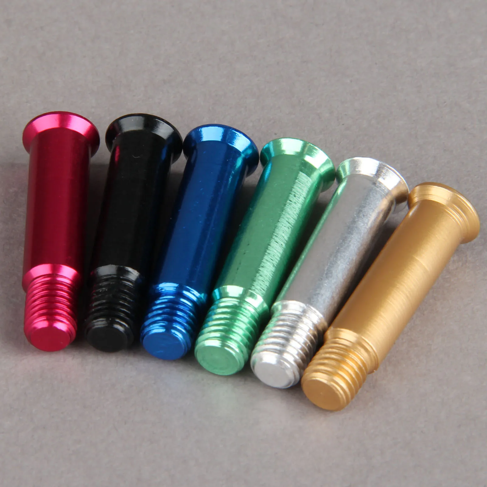 8Pcs Aluminium Roller Skates Parts Axle Male And Female Screws For Child Kid Or Adult Free Skating Inline Skates 6 Colors 8*34mm