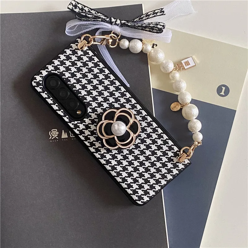 

Cute 3D Camellia PU Leather Houndstooth Phone Cover For Samsung Galaxy Z Fold 6 5 4 3 2 5G Crossbody Lanyard Pearl Bracelet Case