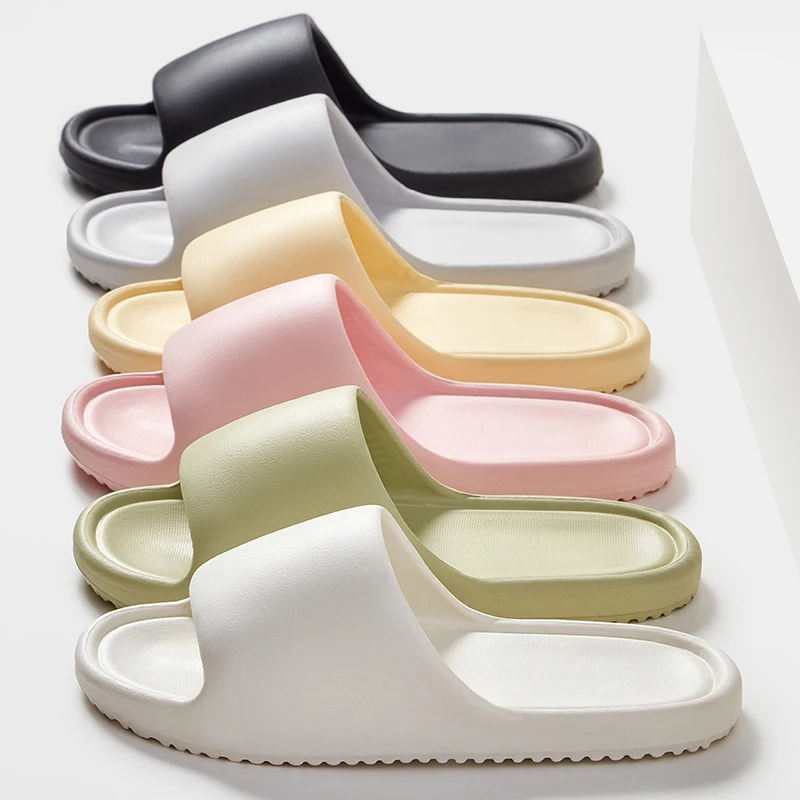 Lady's elegant slippers, household thick-soled indoor sandals, men's couple bathroom bath-use anti-slip slippers