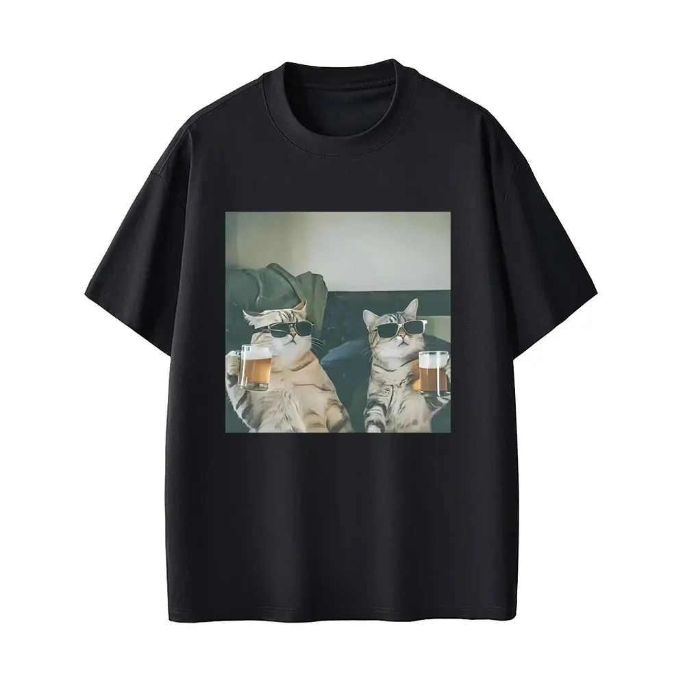

Coolcat Drinking Beer Interesting Meme T-shirt Men's and Women's Casual Retroshort-sleeved T-shirt Fashionable Round-neckT-shirt