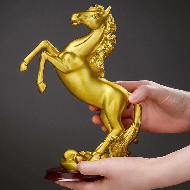 

Creative Golden Horse To Success Resin Handicraft Ornaments Office Wine Cabinet Decoration Statue Home Soft Decoration Ornament