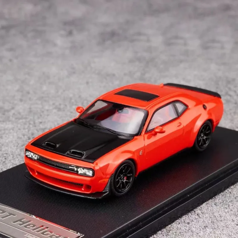 SH Diecast 1/64 مقياس دودج سبيكة سيارة نموذج دودج تشالينجر لعب المركبات Hellcat SRT تحصيل لعب للبنين الصندوق الأصلي #2