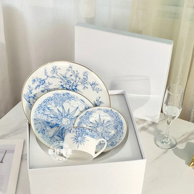 

Luxury High-end Bone China Coffee Cups, Plates, Lucky Stars, Water Cups, European Western Dishes, Gifts