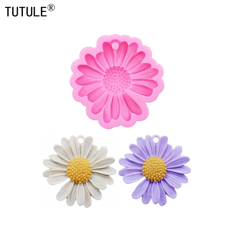 Chrysanthemum Resin Clay aroma keychain a pendant Molds DIY Accessories silicone mould daisy chocolates cake decorating mold