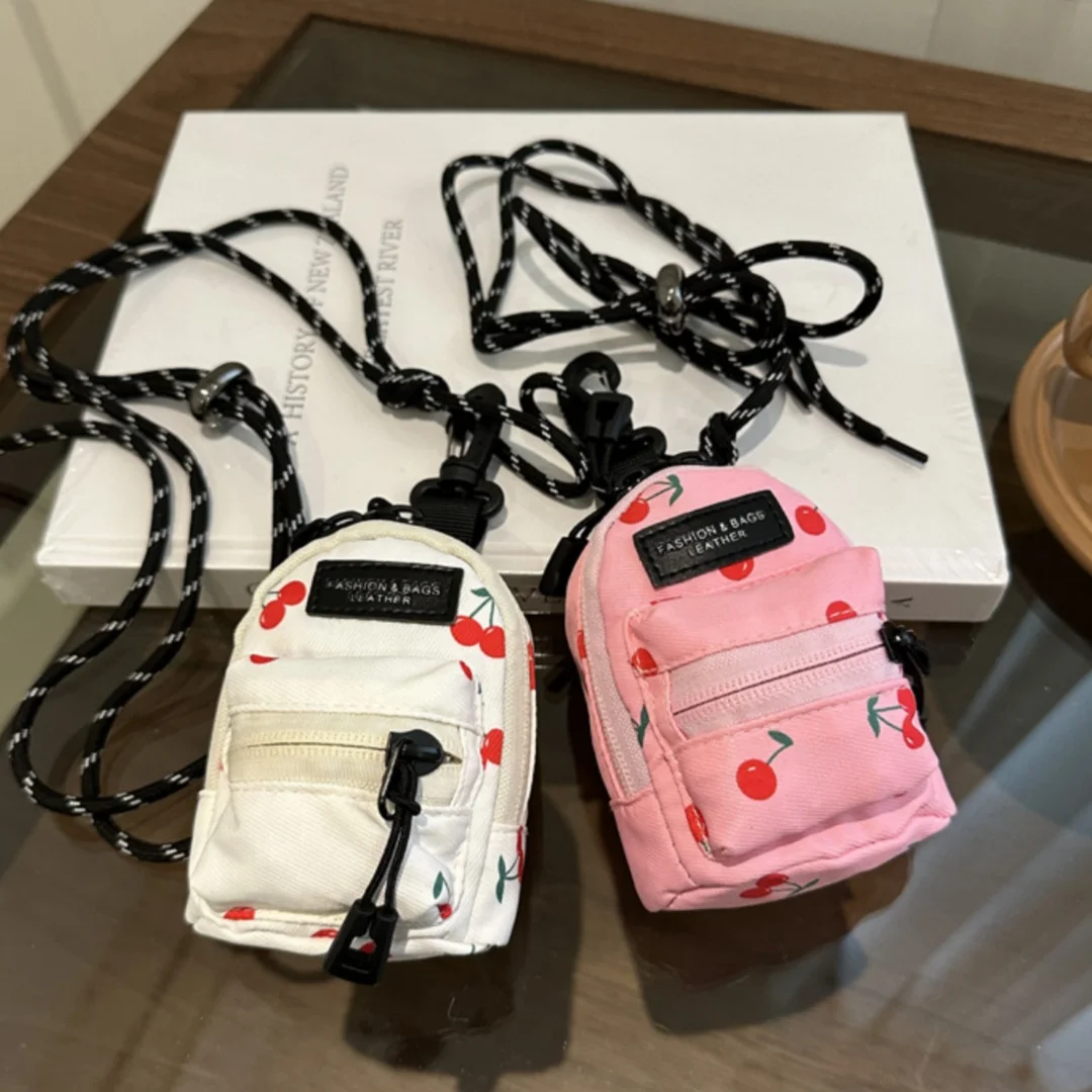 Small Pendant Bag Lipstick Headphones Bag Fashion Coin Purse Mini Shoulder Crossbody Bag Portable Storage Bag for Women Men