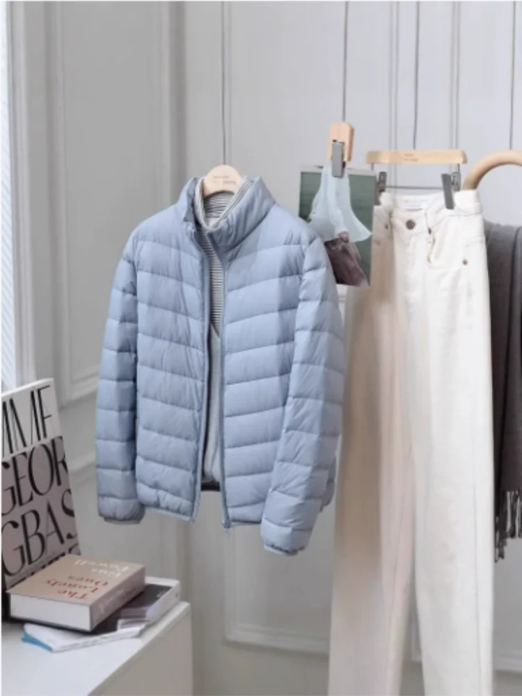 Autumn and Winter New 2025 Women's Lightweight Down Jacket Simple Fashion Collar Casual 90% White Duck Down Jacket