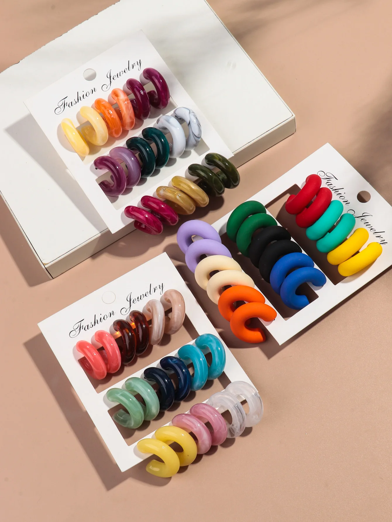 18pcs/set Colorful Acrylic Small Circle Hoop Earrings for Women Vintage Resin Geometric C-Shape Drop Earring Fashion Jewelry