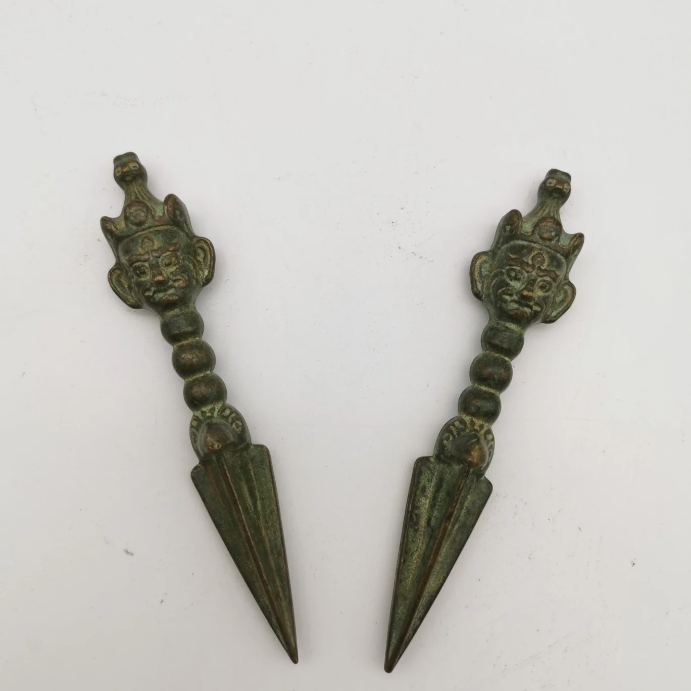 

Тибетский буддизм, защита Ваджра, кулон в стиле ретро, медный амулет, ожерелье из кусти дьявола, мужское ювелирное украшение