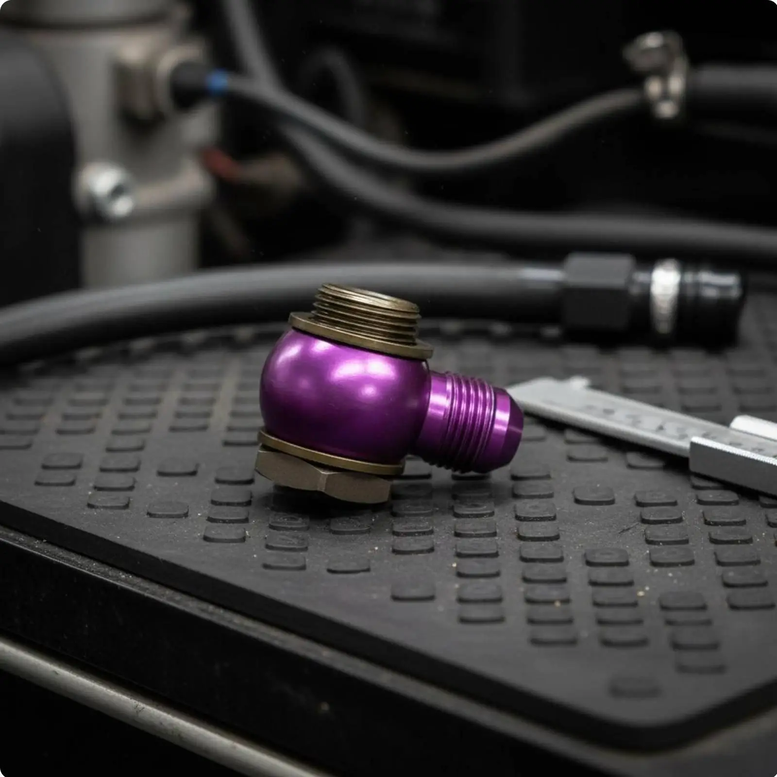 Precision Machined Adapter Connector Swivel Banjo Fitting with 1 8 NPT Sensor Port for Performance Fuel Oil Systems AN