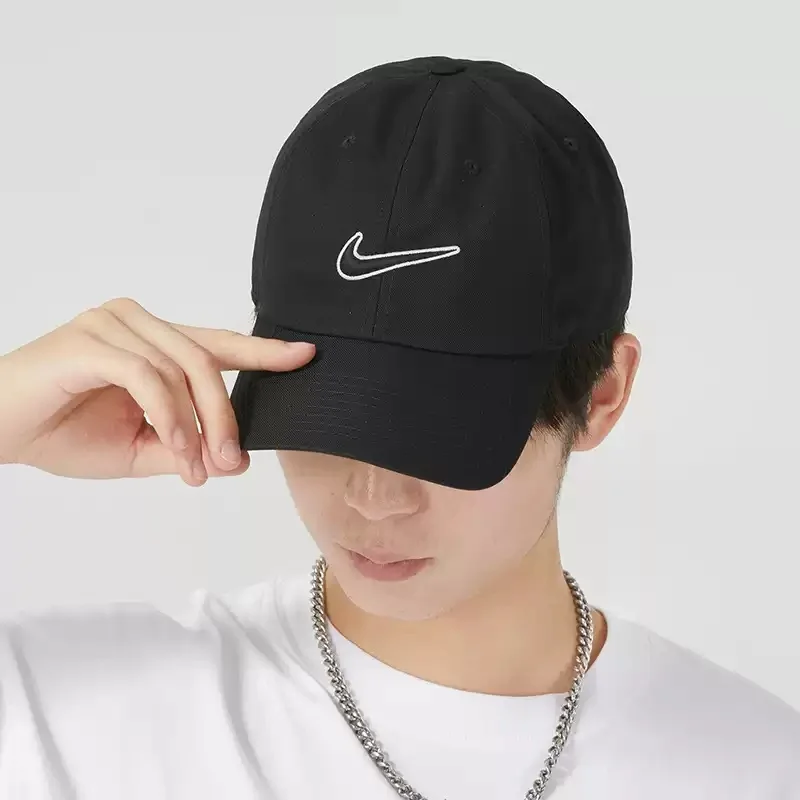 

Nike Club Soft-top Nike Swoosh sport hat