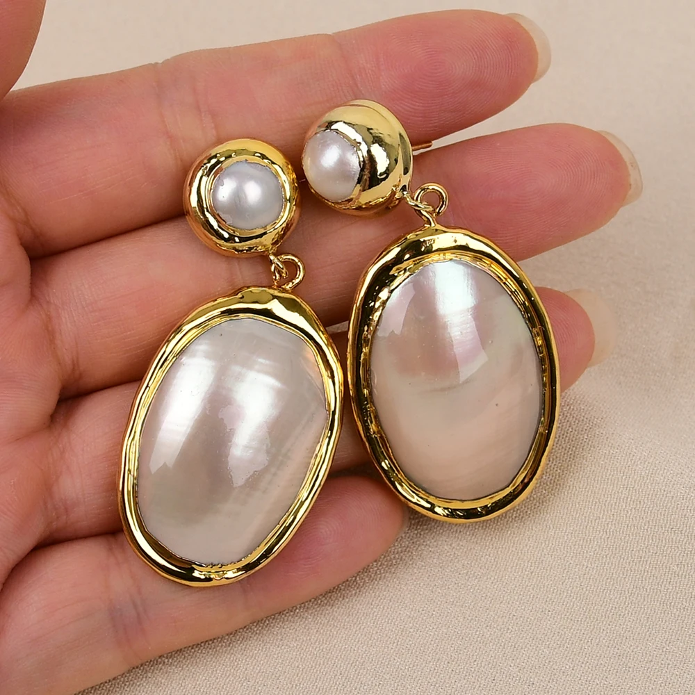 

APDGG Big Natural White Sea Shell Gold Plated Cultured Pearl Stud Dangle Earrings