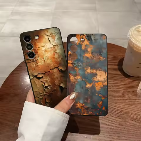 Grunge Texture Rusty Phone Case For Samsung S25 S24 FE S23 S22 S21 Plus S20 Ultra Note20Ultra Black Soft Shell
