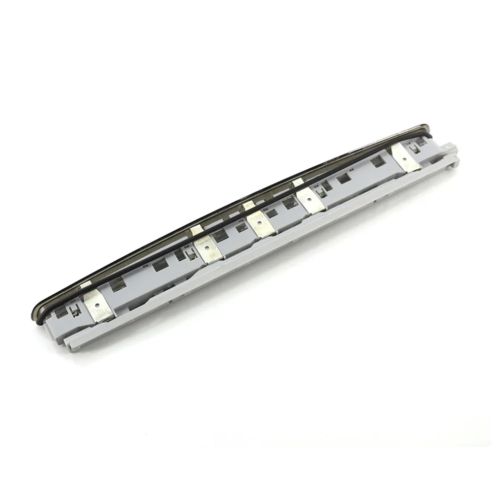 1 قطعة سيارة عالية جبل الخلفية Led الفرامل الثالثة الضوء الرمادي لأودي A4 B7 S4 أفانت 2005-2008 8E9945097B قطع غيار محرك السيارة
