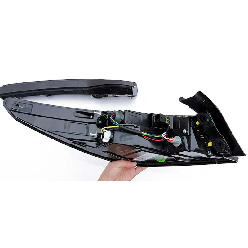 ل JAC J7 Moskvich 6 الضوء الخلفي ضوء الفرامل المصد الخلفي المصابيح الخلفية الذيل ضوء الجمعية