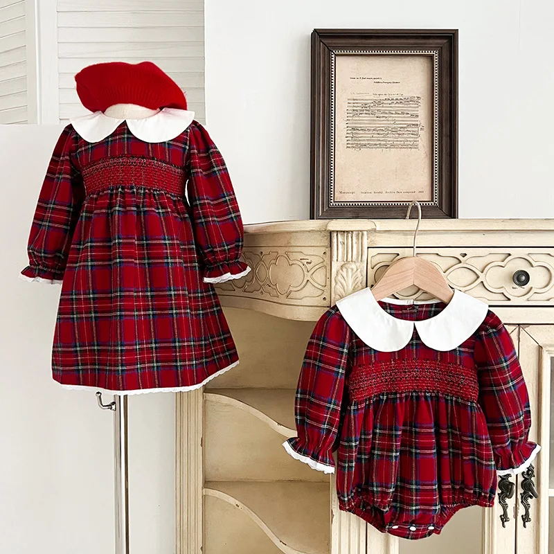

Children Girls Tartan Plaid Dress Christmas Party Peter Pan Collar Smocked Autumn Long Sleeves Baby Romper Gown Sisters Clothing