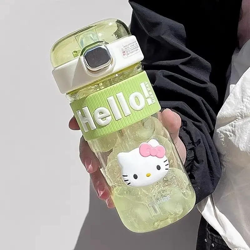 

450-660ML Sanrio Hello Kitty Large Capacity Plastic Water Cup Cartoon Portable Beverage Bottle, Outdoor Fitness Sports Straw Cup