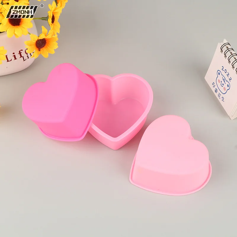 

[H]NEW Cute 3 Inch 8cm Heart Mousse Chocolate Soap Mold Silicone Cake Molds Cake Decorations Bakeware Baking Pan
