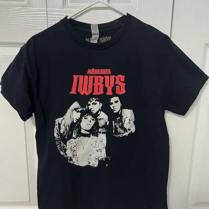 تي شيرت Maneskin IWBYS Puppet مقاس متوسط