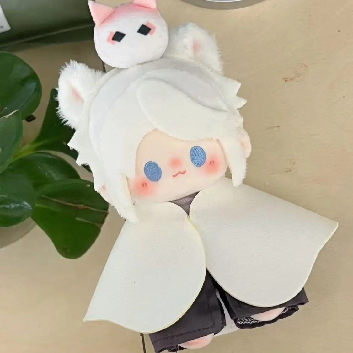 

Мягкая 10 см игра Гуаню кошка капюшон манта накидка кукла милая плюшевая игрушка творческая встреча подарок на день рождения рюкзак кулон