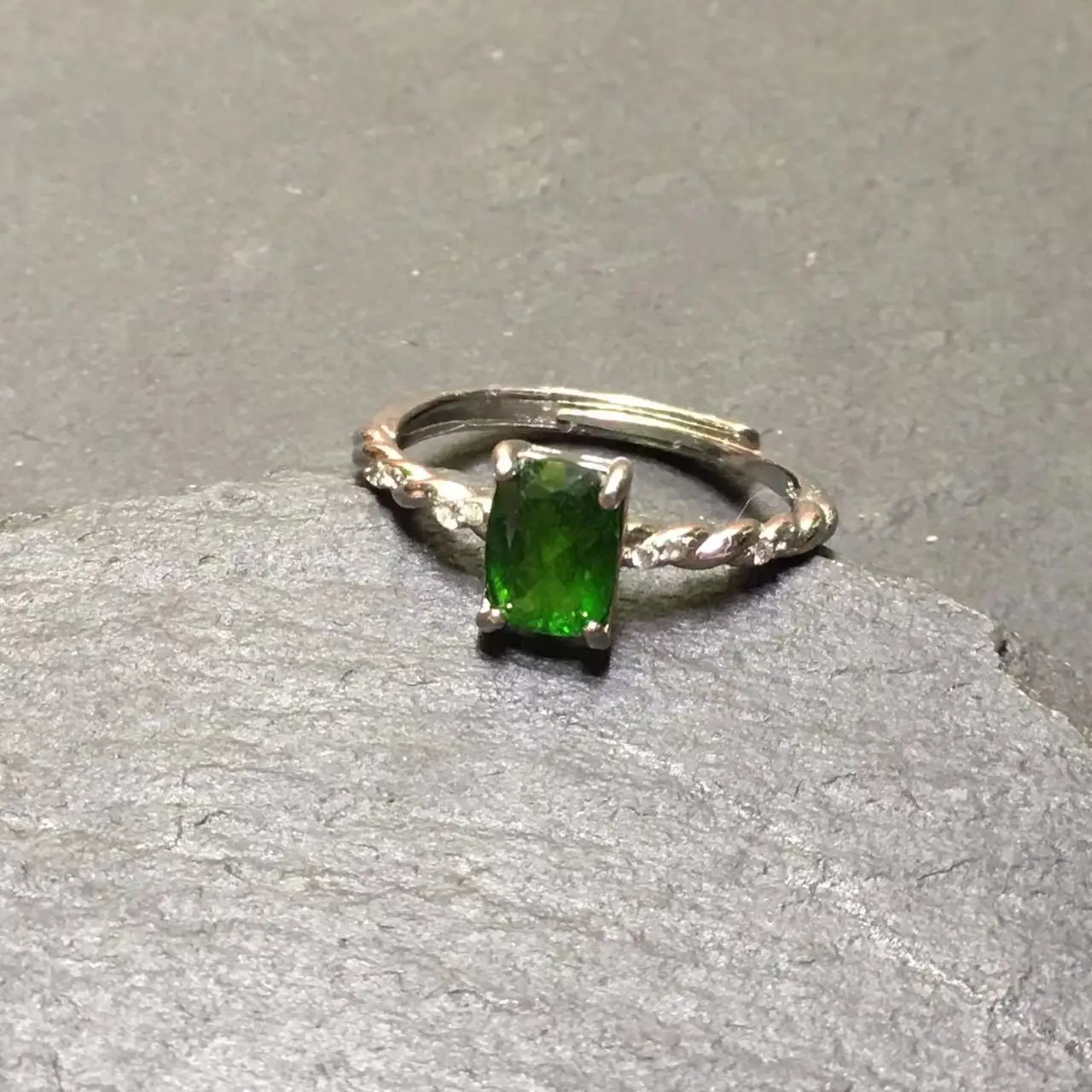 

MM Natural Diopside Ring Adjustable Female Ring Jewelry for Women Gift Wholesale High Quality Vintage Fine