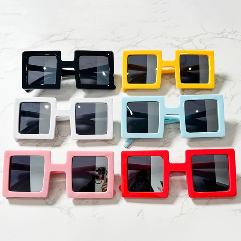 نظارات شمسية مربعة صغيرة للرجال والنساء ، فريدة من نوعها ، رجعية ، عدسة مزدوجة اللون ، ظلال ، UV400 ، رائجة ، خارجية ، موضة