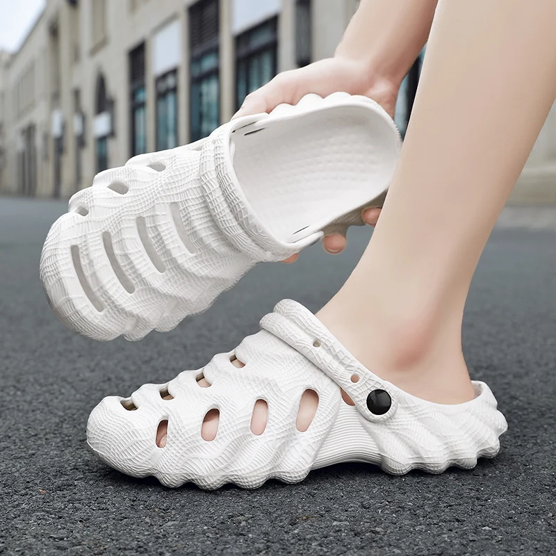 2024 Summer Breathable Hollow Out Sandals Outdoor Wear Anti-slip Beach Cool Shoes Couple Shoes Men Eva Material Backless Slip-on