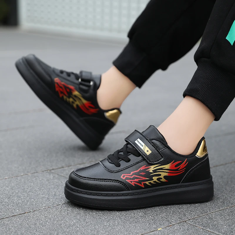 New Low Cut Lightweight Children Sports Shoes Autumn Support Balance Running Shoes Outdoor Anti Slip Wear resistant Casual Shoes