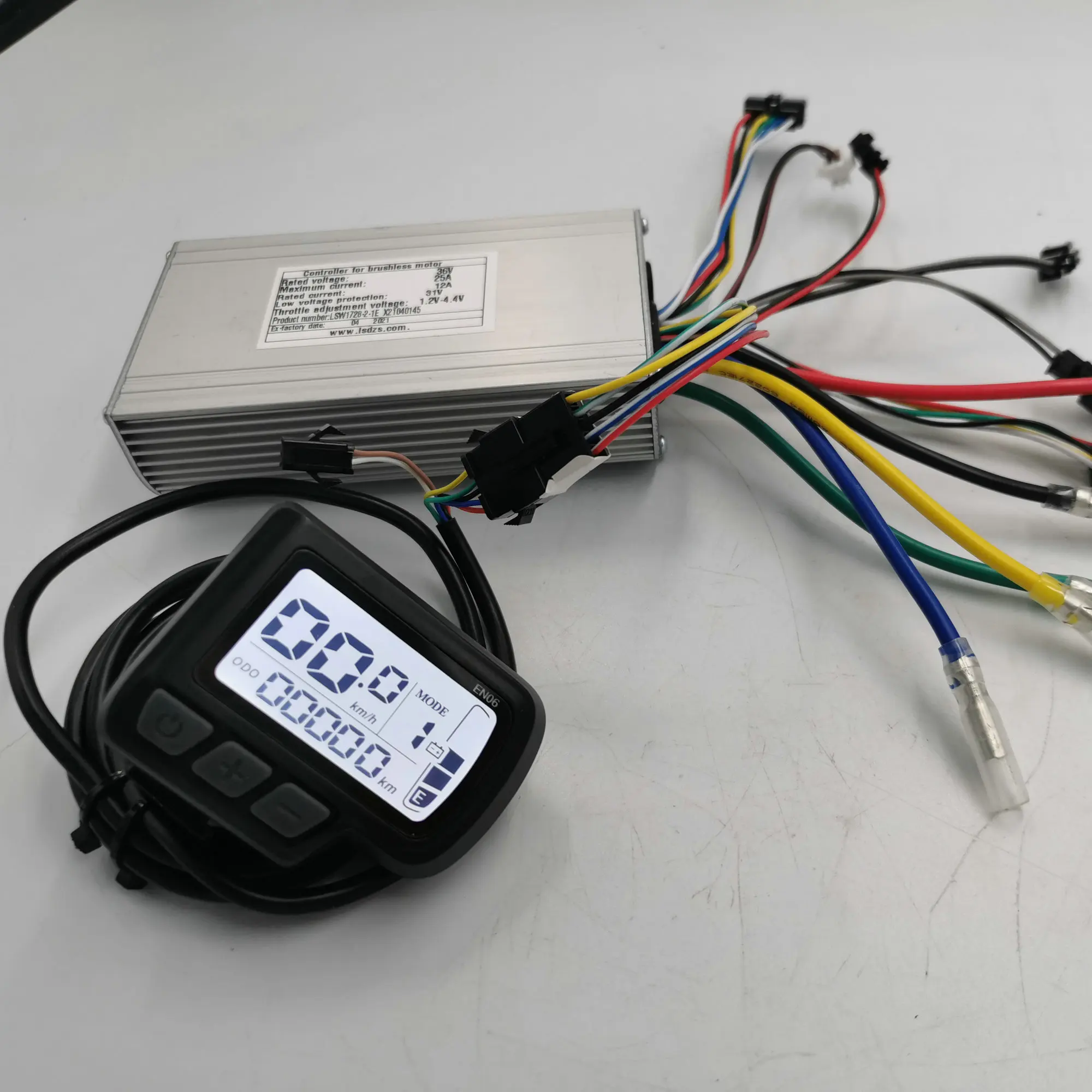 وحدة تحكم بدون فرش SINEWAVE 12Mosfet MAX الحالية 25A تصنيف 12A للمحرك 500 واط ومستشعر عزم الدوران T9 T13 T15 T17 EBIKE DIY أجزاء