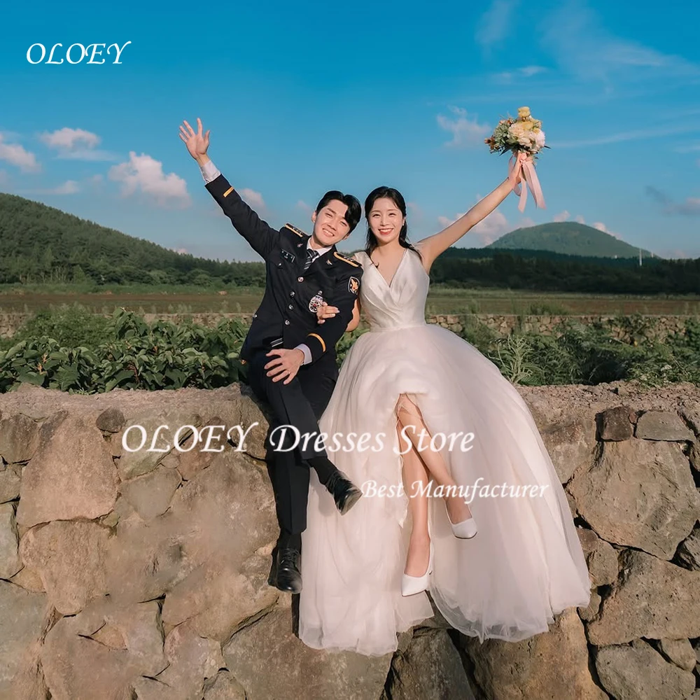 

OLOEY 2025 Новые свадебные платья с v-образным вырезом и открытой спиной, корейские атласные тюлевые платья трапециевидной формы без рукавов, женские свадебные платья по индивидуальному заказу