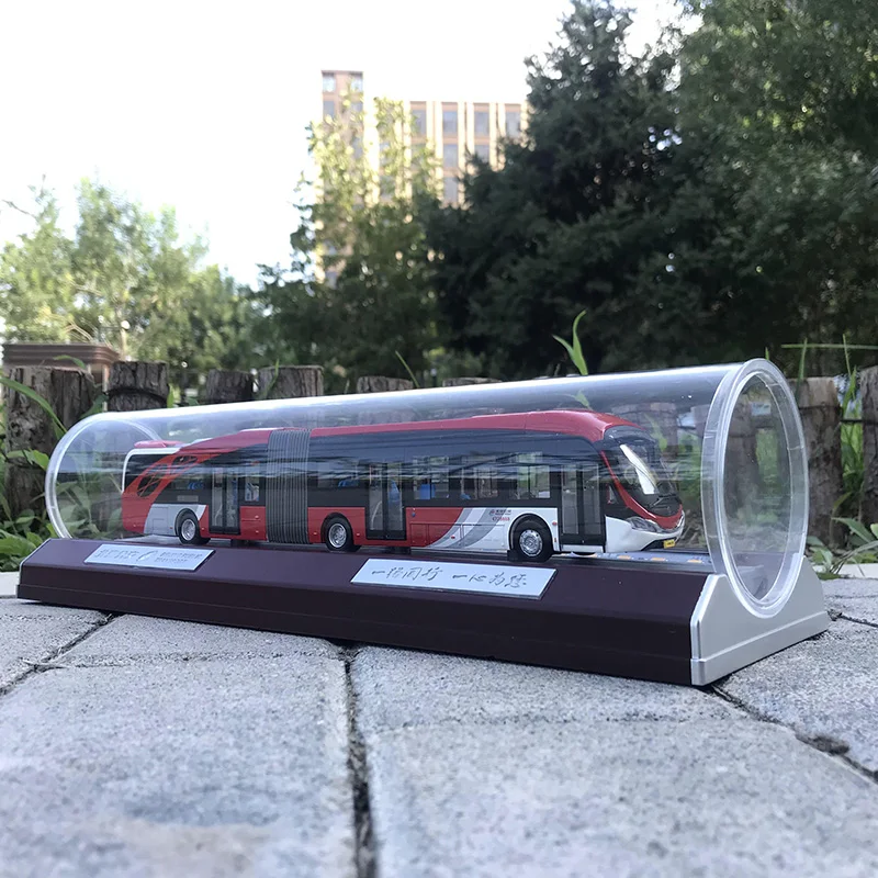 1:64 Little Red Fish Beijing Bus Route 1 Yinlong Articulated Bus Bus Model Alloy Toy Collection Gift