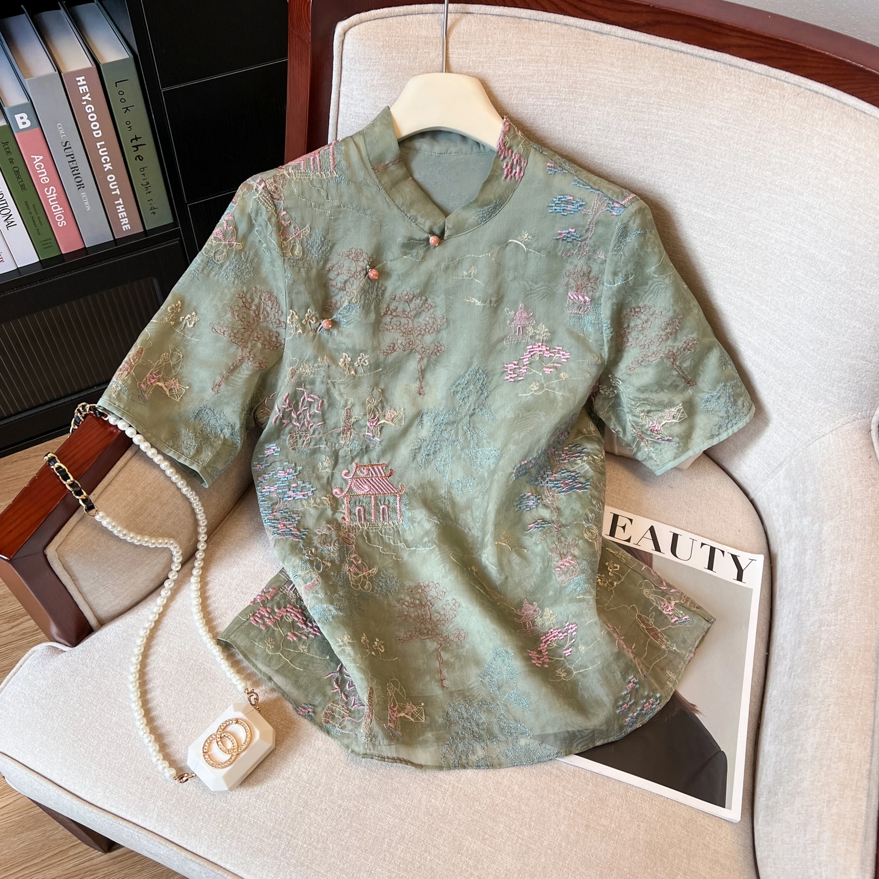 

Новинка 2025, китайская улучшенная стильная жаккардовая рубашка Cheongsam с короткими рукавами и вышивкой, женская летняя рубашка в стиле ретро, костюм Тан, топ Ципао