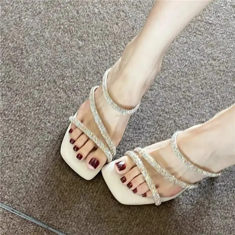 

French outerwear shit-stepping sandals 2026 new slippers white rhinestone temperament square head high-heeled sandals women