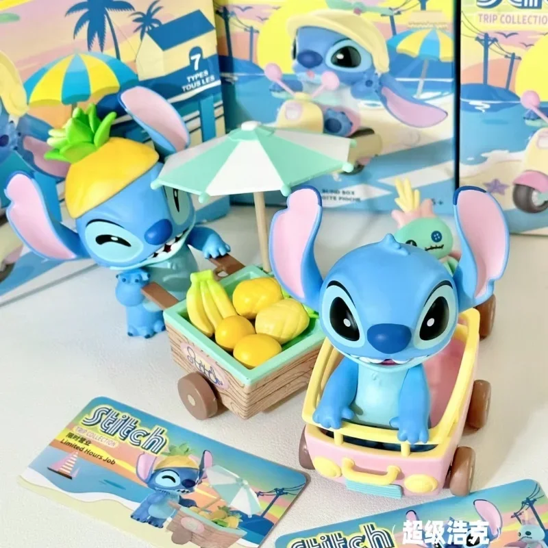 Disney Lilo & Stitch ชุดกล่องปริศนาของเล่นอะนิเมะน่ารักๆของสะสมตกแต่งโต๊ะของขวัญวันเกิดเด็กผู้หญิงเซอร์ไพรส์