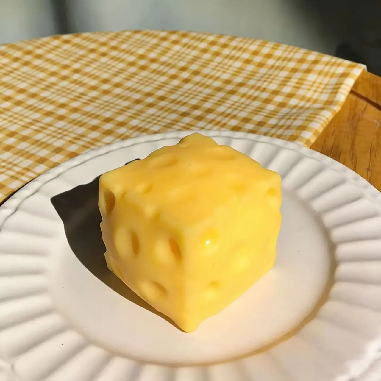 Squeeze Cheese Slow Rising Squishy Toy, Fidget Toy, Creative Simulated Cheese Decompression Squeeze Toy for Anxiety Relief