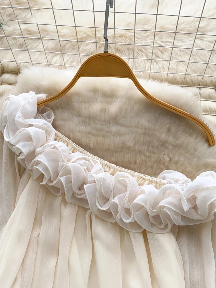 優しい少数民族風スキューカラーの女性用服、フレアスリーブ、メッシュパッチワーク、フレッシュなトップス、万能なフレンチスタイルの婦人服