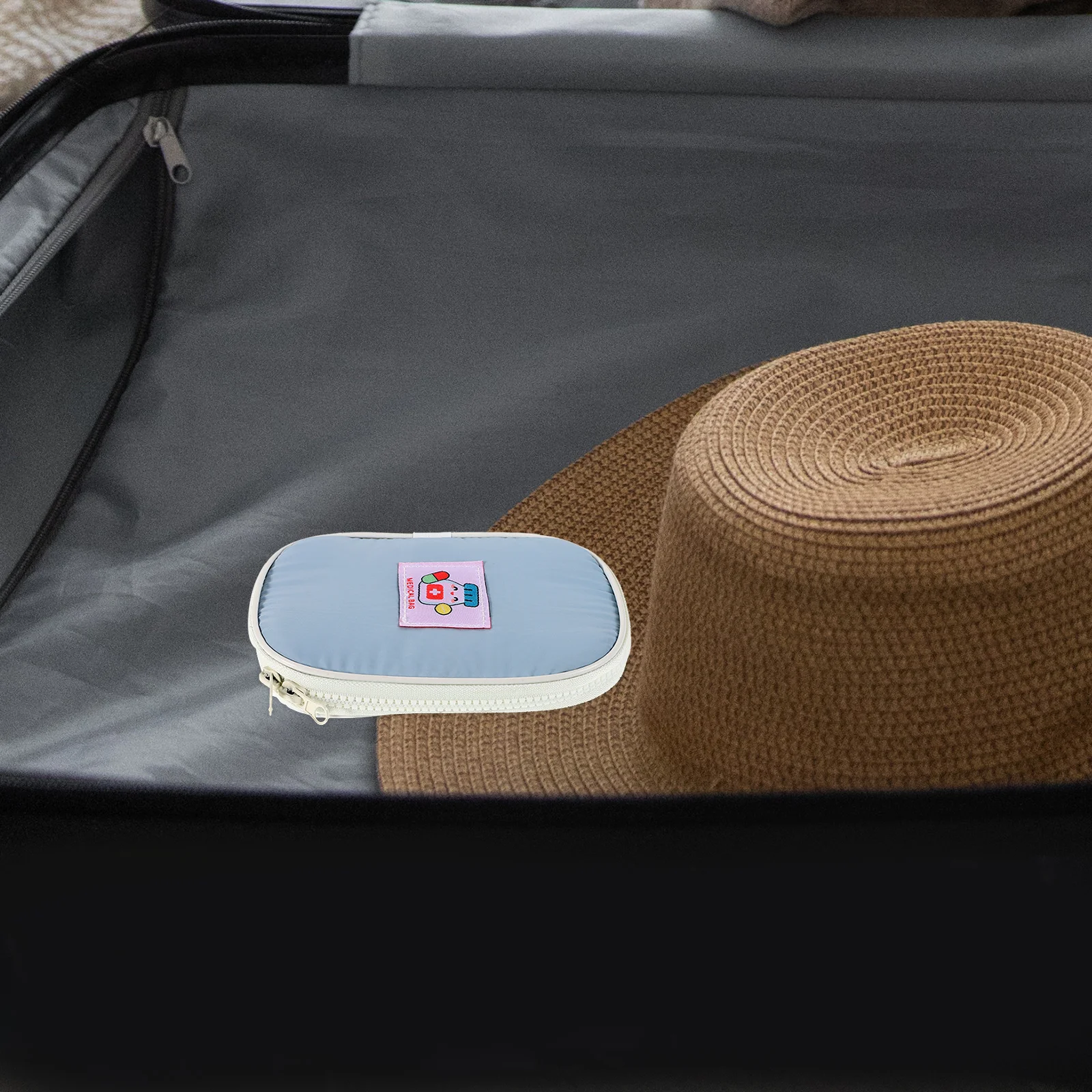 

Travel Medicine Bag Compact Lightweight Portable Medical Supply Pouch with Cartoon Design for Medications Cosmetics Jewelry