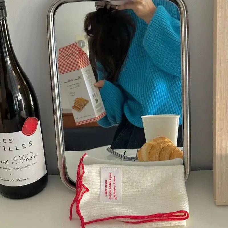 Badezimmerspiegel aus Edelstahl, hochästhetischer quadratischer Schlafzimmer-Kosmetikspiegel für den Schreibtisch, Make-up-Wandmontage