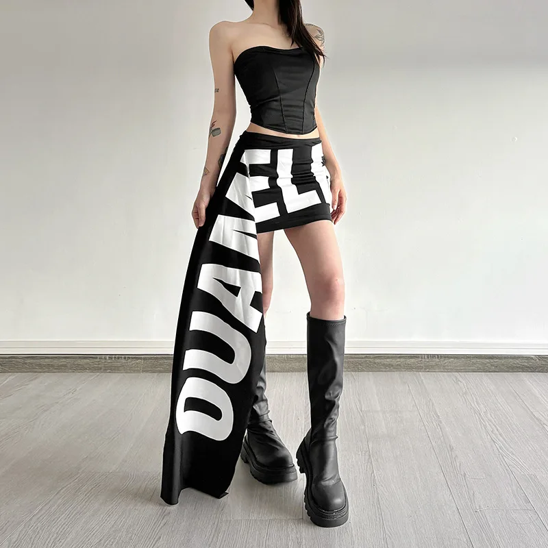

Лето 2023, женская юбка с высокой талией, асимметричная черно-белая трикотажная юбка из полиэстера с буквенным принтом, персонализированная